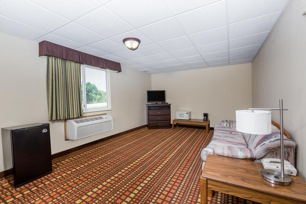 Super 8 By Wyndham Adair Ia Hotel Cameră foto